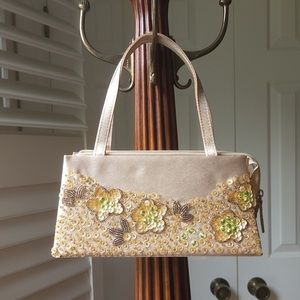 Vintage, Beaded Evening Purse Accessory, Elegant, Lightweight, Floral, Classy